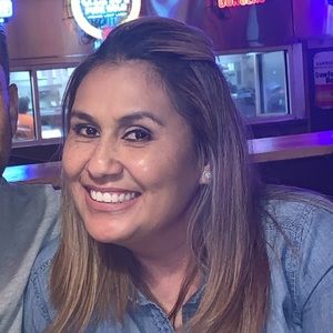 Meet your Posher, Rosa